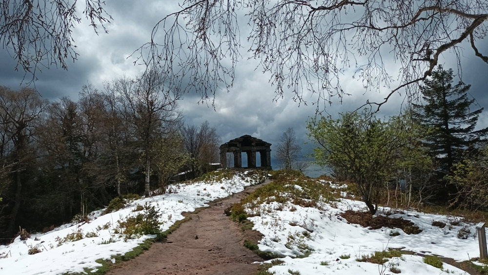 Der Tempel am heiligen Vogesenberg Donon