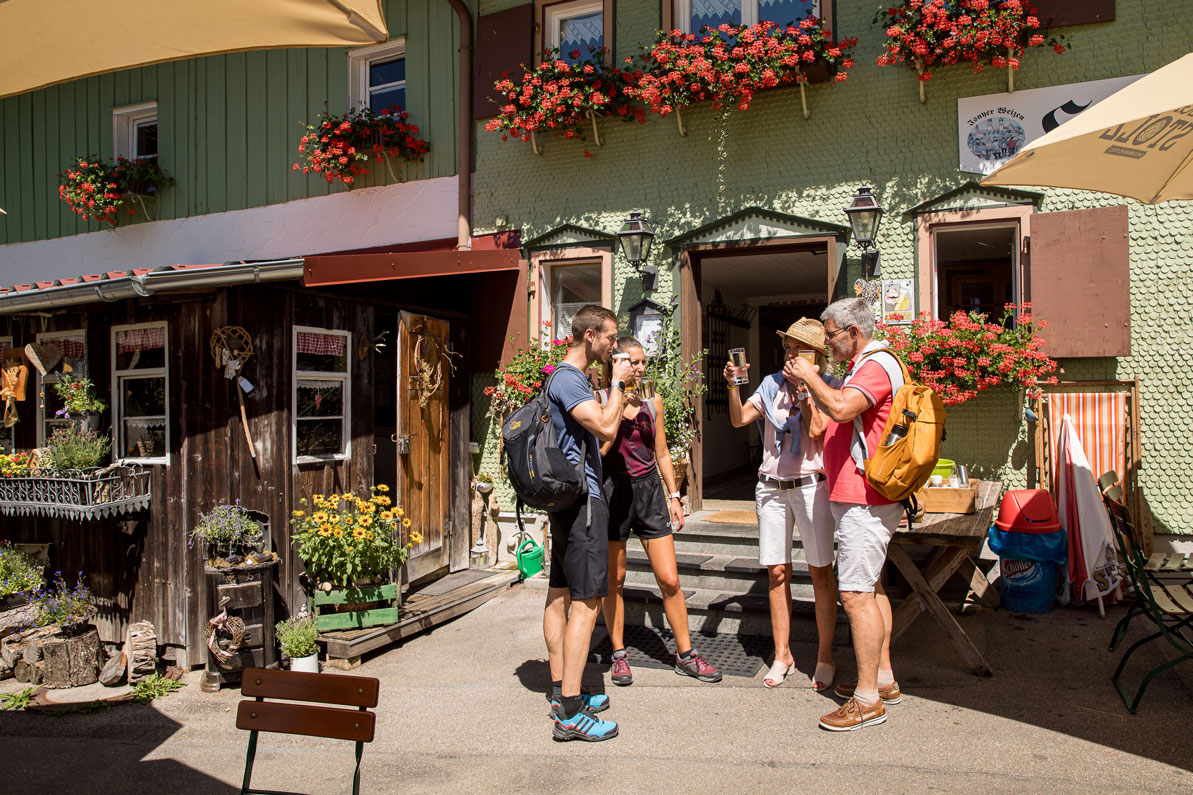 Erfrischende Pause im Haldenhof © Isny Marketing GmbH, Ernst Fesseler