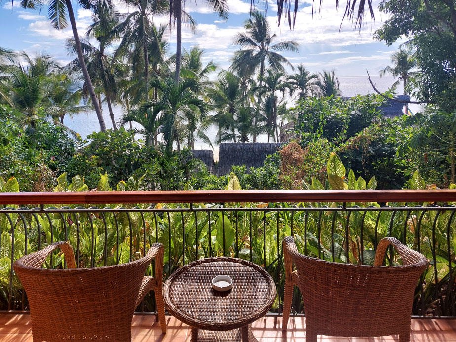 Der Balkon einer Unterkunft auf Siquijor
