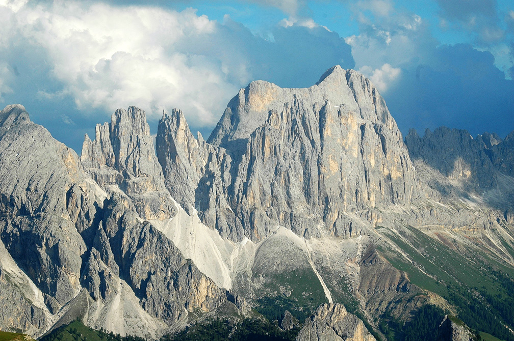 Die Rosengartenspitze überragt die nach ihr benannte Gebirgsgruppe. © Rolf Majcen