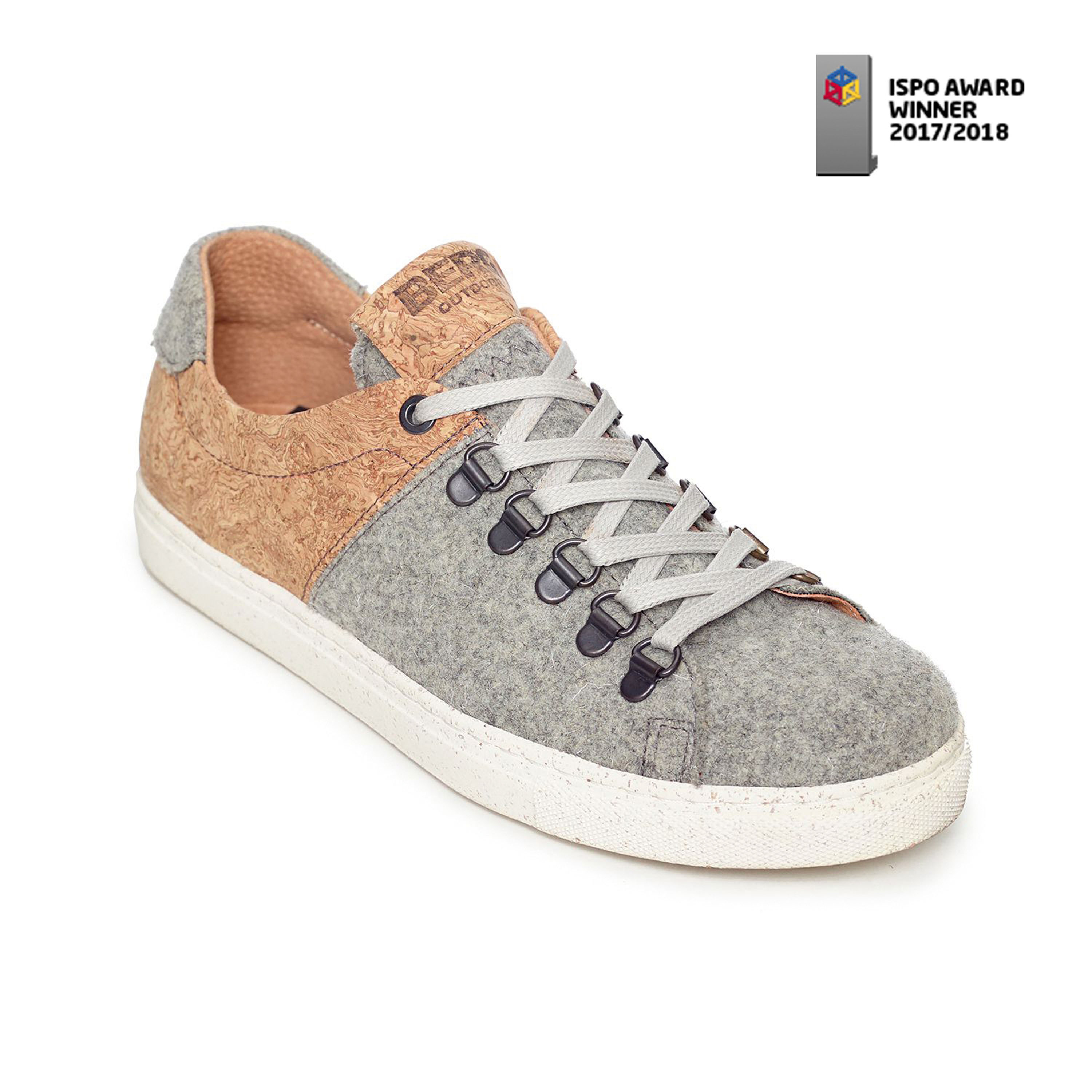 erg Jindo Burel Veganschuh? Kork, Wolle und Kautschuk vereint, machen hier einen warmen und komfortablen Sneaker, der sich auch von etwas Nässe nicht aus der Ruhe bringen lässt. 79,99 Euro